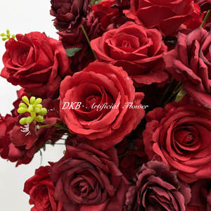Fabbrica DKB all'ingrosso 50cm grandi sfere di fiori di nozze centrotavola di seta grandi <span class=keywords><strong>rose</strong></span> rosse Bouquet rosso fiori artificiali palla - Product Image 4