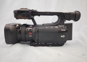 กล้องวิดีโอระดับมืออาชีพ Canon XF100 Full HD ขายดี พร้อมส่ง 4:2:2 สี ระบบ Dual XLR สำหรับการสัมภาษณ์ งานแต่งงาน และสารคดี - Product Image 1