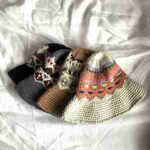 Gorro de Pescador Tejido a Mano con Diseño Retro Coreano Jacquard, Gorro de Ganchillo Grueso con Borde Enrollado - Product Image 2