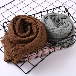 トルコの女性イスラム教徒のクリンクルコットンヒジャーブからのショール高級スカーフスカーフ - Product Image 3