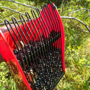 Ramasseur <span class=keywords><strong>de</strong></span> baies en forme <span class=keywords><strong>de</strong></span> peigne métallique, poignée ergonomique en plastique, ramasseur <span class=keywords><strong>de</strong></span> myrtille, râteaux <span class=keywords><strong>de</strong></span> cueillette <span class=keywords><strong>de</strong></span> Huckleberry - Product Image 4