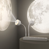 Veilleuse USB rechargeable blanc chaud à intensité variable avec télécommande, en ABS, projection lunaire créant une ambiance de rêve
