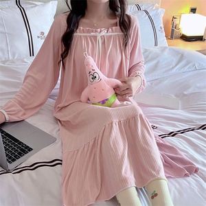 Vêtement de nuit pour femmes en tricot ODM à la vente chaude au printemps et en automne, chemise de nuit en coton à manches longues respirante, robe ample de couleur unie - Product Image 1
