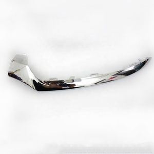 Nuevo parachoques inferior delantero moldura cromada OE # A2058851374 A2058851474 A2058851574 para <span class=keywords><strong>Clase</strong></span> <span class=keywords><strong>C</strong></span> W205 C205 <span class=keywords><strong>Coupe</strong></span> 2015 <span class=keywords><strong>2016</strong></span> 2017 - Product Image 2