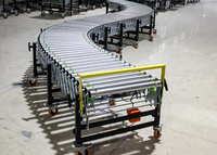 Convoyeur à rouleaux motorisé télescopique flexible et extensible de 35 pieds pour entrepôt logistique, pour boîtes en carton