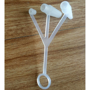 Aguja de inflado de plástico de tres vías para flotadores, almohadas de aire, balones de baloncesto, balones de fútbol, balones de voleibol y otros. - Product Image 2