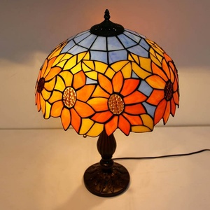 Longhuijing <b>Antique</b> Art Style Tiffany Stained Glass Lamp 16-Inch Wide Sunflower Glass Shade 2-Light <b>Bedside</b> Reading Lamp - Product Image 4