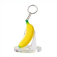 Porte-clés anti-stress en forme de banane en PU avec logo personnalisé, simulation de fruit, cadeau promotionnel publicitaire, image de marque d'entreprise YLX