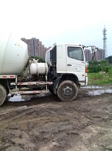 Mélangeur de ciment concret de camion de hino Japon Hino 700 utilisé en excellent état de fonctionnement - Product Image 4