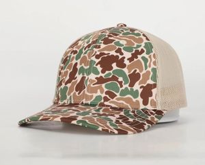 Casquette de sport Sand-Camo Logo personnalisé Produits en gros Casquette de camionneur 6 panneaux à bord incurvé Chapeau promotionnel de haute qualité Casquette de camionneur en maille - Product Image 3