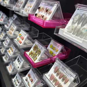 <span class=keywords><strong>Uñas</strong></span> Acrílicas Hechas a Mano con Diseño de Flores Talladas en 3D, Fáciles de Aplicar, Estilo Invernal Prediseñado para Salón de <span class=keywords><strong>Uñas</strong></span> - Product Image 2