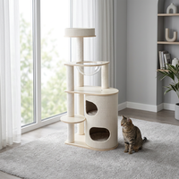 Arbre à chat polyvalent avec plusieurs niveaux, tube en carton, griffoir et maison d'activités pour chat Maine Coon
