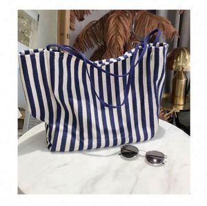 Customized Closure Fashion Cotton <b>Canvas</b> Lining Shoulder <b>Large</b> Capacity Korean Retro Striped All Seasons Street Style Tote <b>Bag</b> - Product Image 5