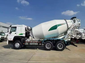 Camion malaxeur à béton XS310 Capacité 10m³ pour projets d'infrastructure ultra-grands - Product Image 5