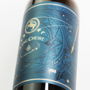 Etiqueta Adhesiva de Papel con Textura Personalizada, Estampado en Dorado con Vinilo Ecológico de Lujo, Rollo de Etiquetas <span class=keywords><strong>para</strong></span> Botellas de <span class=keywords><strong>Vino</strong></span>, Frascos de Velas y Frutas - Product Image 4