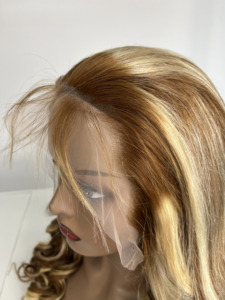 Tùy Chỉnh Giá Rẻ Tóc Giả Với Giá Thấp Nhất Nguyên Liệu Tóc Trinh Nữ Làm Nổi Bật Màu 13X4 Ren Phía Trước Tóc Giả 100% Tóc Con Người Bouncy Tóc Giả Xoăn - Product Image 5