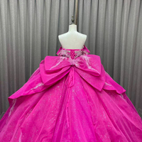 Robe de Quinceañera pour 15 ans, Robe de bal, Épaules dénudées, Appliques, Dentelle, Perles, Satin, Traîne, Décolleté cœur, Style Princesse, pour Fête