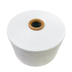 Fil à tricoter et à tisser pour chaussettes OMET 35% coton recyclé 65% polyester, fil à ouverture libre, Vietnam - Product Image 1