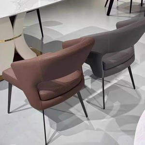 Silla de Comedor Moderna Minimalista Tapizada en Color Marrón Gris Oscuro con Patas de Metal para Adultos, Uso en Sala de Estar - Product Image 4