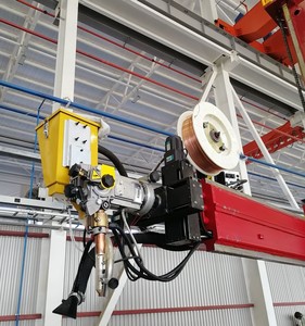 Manipulateur de colonne de soudage pour réservoirs de stockage avec bras articulé en carbone, automatique - Product Image 2