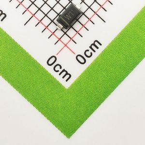 new&original BZT52C2V7-VL SOD-123W Diodes Zener Diodes 500mW 2.7V 20uA - Product Image 1
