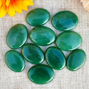 Piedra Ovalada de Aventurina Verde Natural Pulida para Sanación Espiritual, Decoración del Hogar y Regalos Festivos, Venta al Por Mayor - Product Image 1