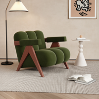 Fauteuil d'appoint moderne capitonné beige avec pieds en bois pour salon et hôtel