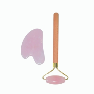 Kit de Belleza de Cuarzo Rosa Natural, Rodillo Facial con Mango de Madera y Gua Sha en Forma de Corazón para Lifting Facial y Cuidado de la Piel - Product Image 2