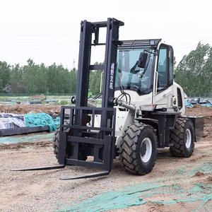 高级Powston 2吨柴油叉车四轮驱动液压越野叉车 国四认证 - Product Image 3