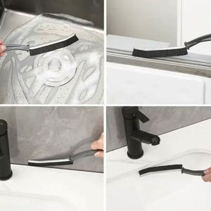 Brosse de nettoyage universelle en plastique durable et écologique à long manche et poils rigides pour les fentes de cuisine, les toilettes et les espaces domestiques - Product Image 5