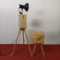 Fabrieksdirecte verkoop 18,5 inch touchscreen opvouwbaar houten statief fotohokje voor bruiloften met iPad & camera compatibiliteit