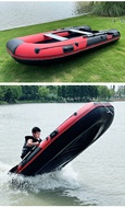 Bateaux pliables Rush Wave Rafting Boat Bateau gonflable en PVC épaissi avec moteur pour la pêche à la dérive