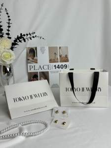 Sacs de shopping en papier kraft personnalisés de haute qualité USM avec logo personnalisé, vente saisonnière, service après-vente pour l'emballage de bijoux et de montres - Product Image 5