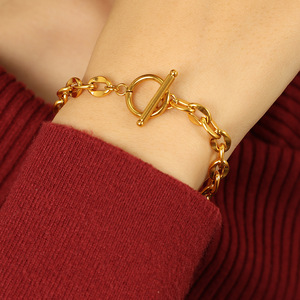 Pulsera de Cadena Dorada con Cierre en T, Joyería de Moda Unisex para Parejas - Product Image 4