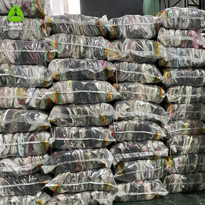 Ukay Ukay Bales Chaussures en toile usagées pour toutes les saisons Afrique du Sud-Pantalons pour femmes pour l'automne, l'hiver, l'été et le printemps pour hommes - Product Image 4