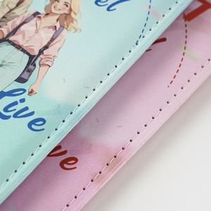 Housse de passeport personnalisée en cuir PU pour couple, sans fermeture, avec logo sur mesure - Product Image 4