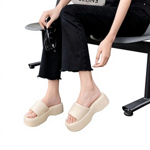 Sandalias de Plataforma para Mujer, Estilo Europeo Americano, Inspiradas en Instagram, Casuales de Verano, Rojas, sin Talón, para Exteriores - Product Image 1