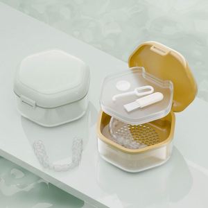 Estuche de Almacenamiento para Dentaduras Postizas, Juego de Cepillos para Dentaduras, Retenedor Dental, Dientes Postizos con Colador, Vasos para Remojar Dentaduras - Product Image 4