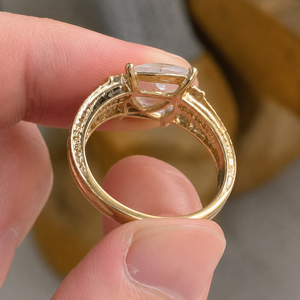 Anello con Pietra Marquise Bicolore, Gioiello da Dito Semplice e alla Moda per Donne in Lega - Product Image 3