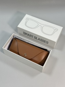 Gafas Inteligentes HD5 Ultra con Traducción por IA, Cámara de 8MP, Diseño Ligero de 35g, Control Táctil WiFi, IP65 a Prueba de Polvo y Agua - Product Image 4