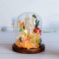 Nouvelle tendance créative : Rose éternelle LED dans un dôme en verre, ornements ange gardien pour cadeau de condoléances et de souvenir