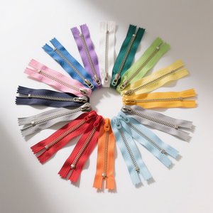 Băng vải nylon răng đóng cuối 5cc YKK dây kéo vô hình tùy chỉnh nước nhỏ giọt dây kéo - Product Image 1