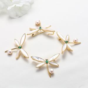 Broche de Perlas de Agua Dulce Estilo Libélula, Edición Coreana, para Decoración de Trajes y Abrigos de Mujer - Product Image 1