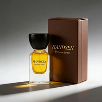 Flacon de parfum élégant 30ml 50ml 100ml, forme carrée, bouchon noir, conteneur de parfum vide, logo personnalisé, fournisseur d'emballages de parfum OEM