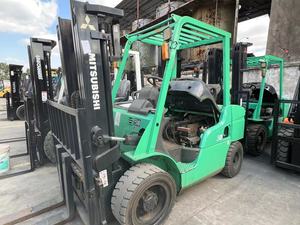 Chariot élévateur d'occasion MITSUBISHI FD30 pour travaux de terrassement - Offre Spéciale - Product Image 5