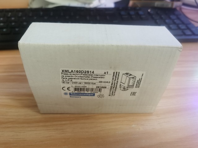 Brand New in Stock 1pc Xmla160d2s14 Switch 160bar Fe Ship /ups Dhl for Plc