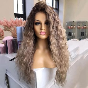 Perruques blondes ombrées brun clair, perruques à fermeture frontale en dentelle 13x4, cheveux humains pré-épilés, cheveux vierges brésiliens non traités, perruques bouclées sans colle - Product Image 4
