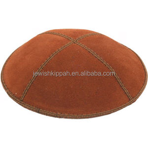 Kipá con Diseño de Jerusalén, Patrones Únicos para Días Festivos Religiosos, Kipá de Cuero de Alta Calidad, Cubrecabeza Tradicional Judío - Product Image 4