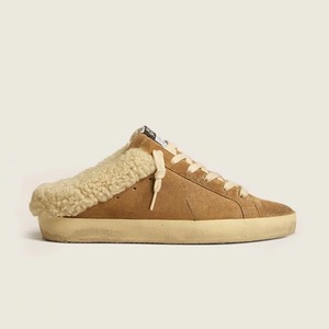 Vintage Star-Patched Furry Sneakers Closed Toe Platform Fashion with Genuine Leather Upper Flat Feature Suede Materia - Product Image 4