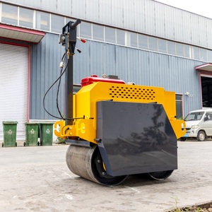 Compacteur à rouleaux vibrant à double tambour de 9 CV, autopropulsé pour routes - Product Image 1